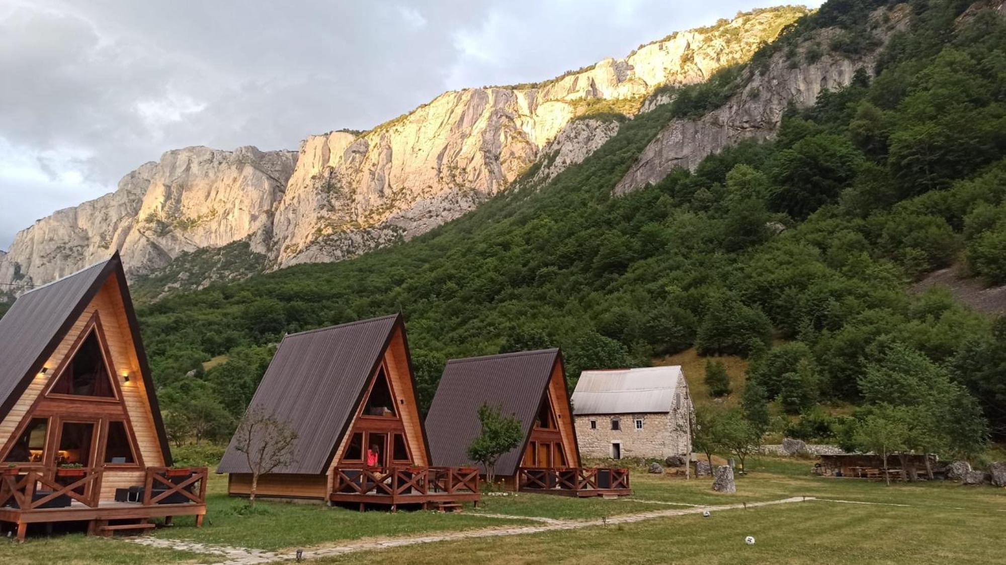 Etno Apartmani Komarnica Savnik Exterior foto